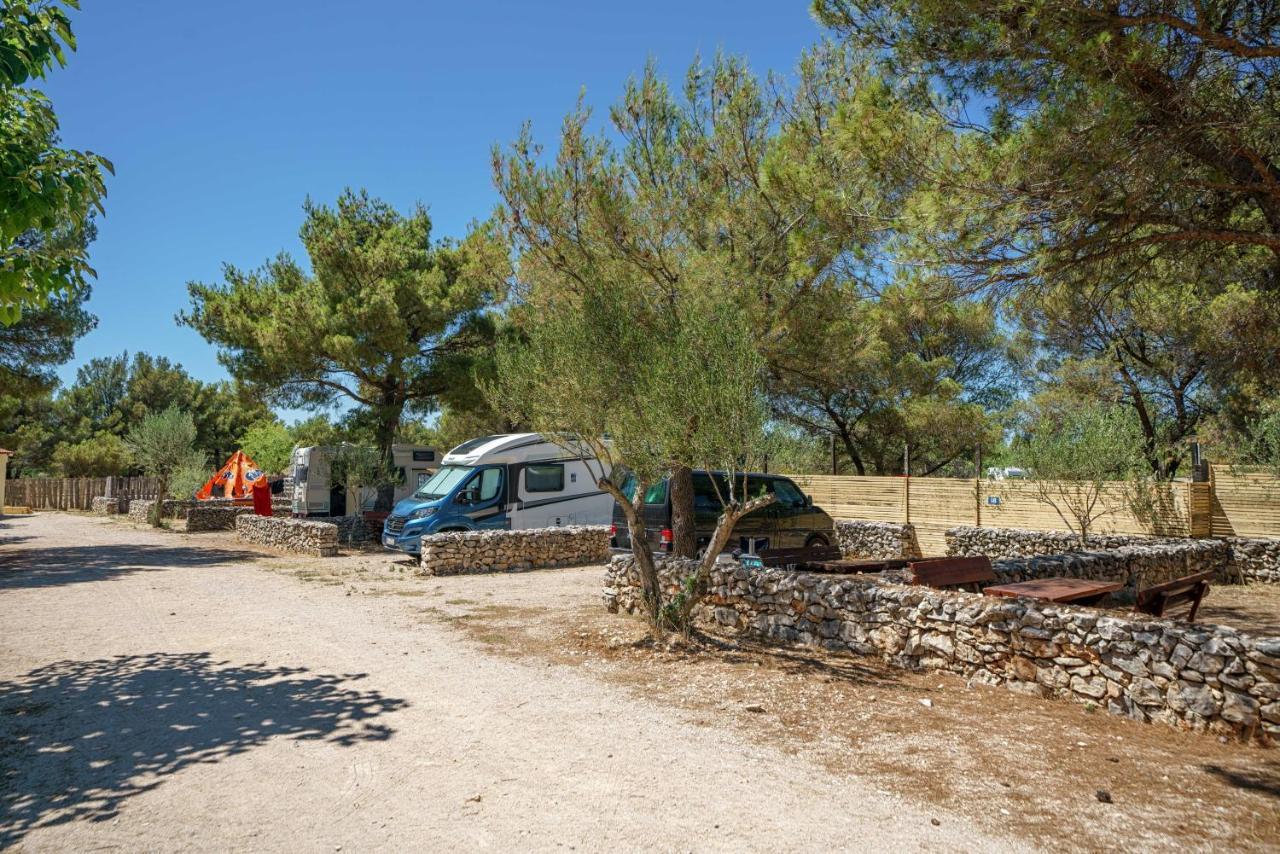 Hotel Camping Vrata Krke Lozovac Esterno foto