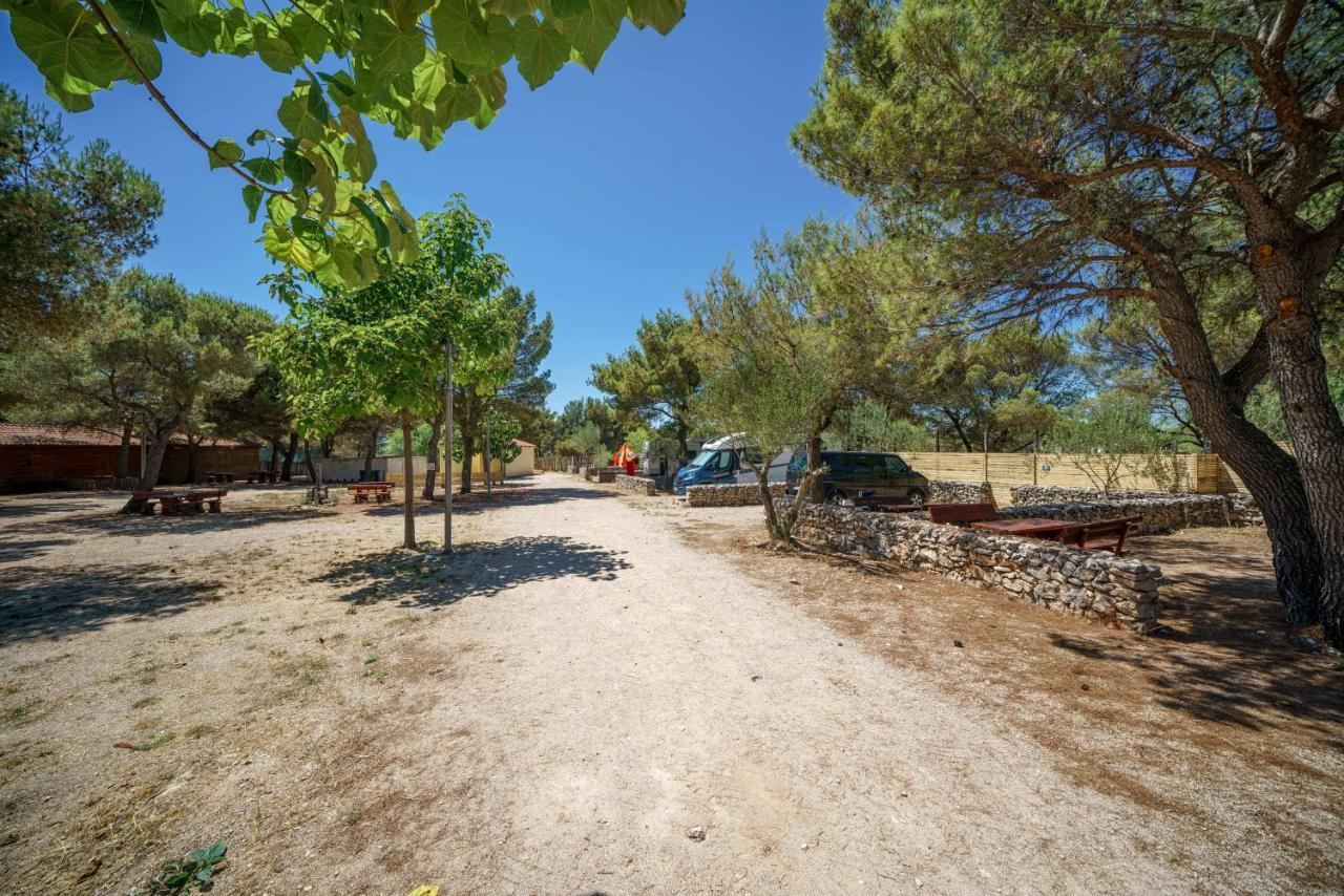 Hotel Camping Vrata Krke Lozovac Esterno foto